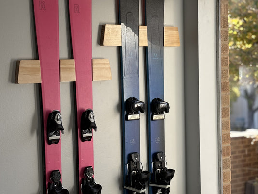 Aspen Ridge Ski Wall Mount
